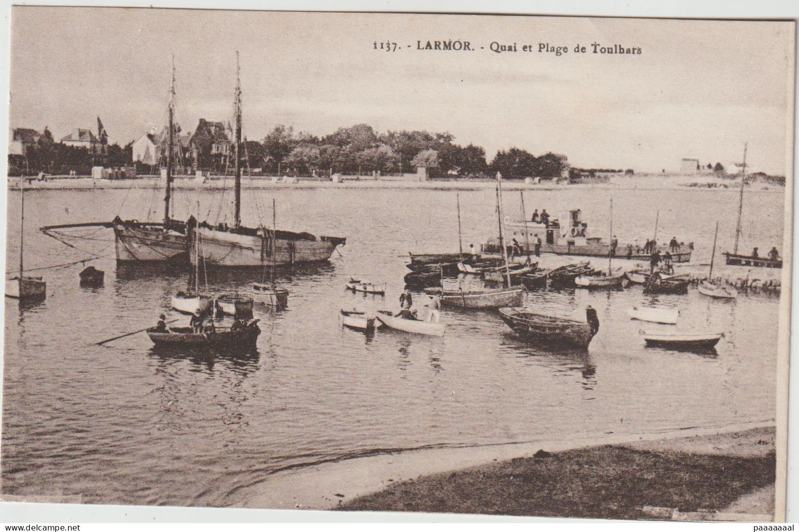 LARMOR PLAGE  QUAI ET PLAGE DE TOULHARS - Larmor-Plage