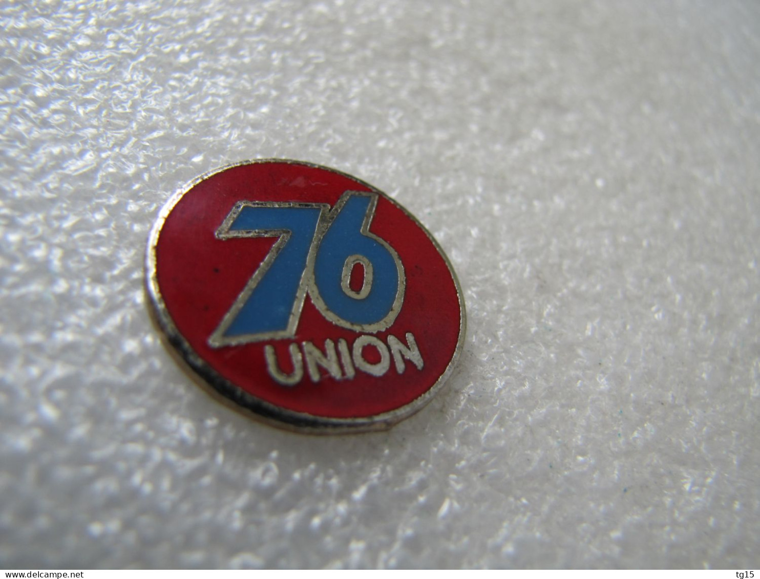PIN'S   CARBURANTS    76  UNION  Email Grand Feu - Brandstoffen