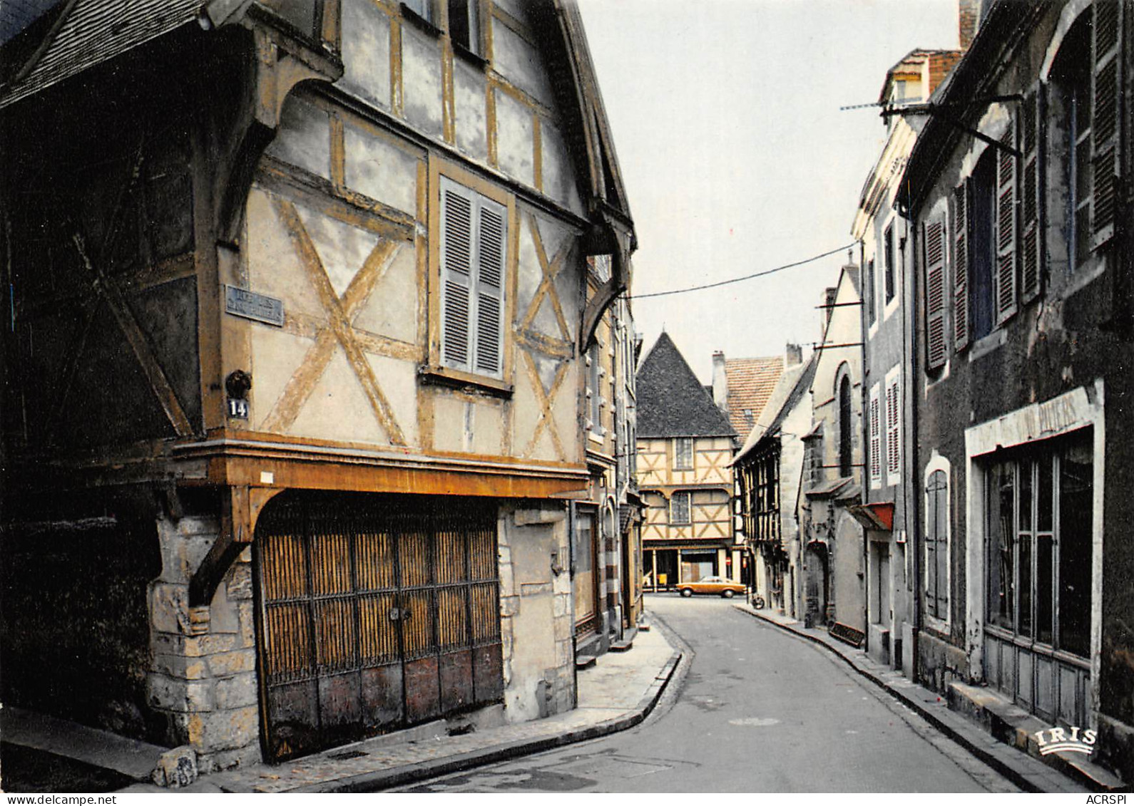 MONTLUCON Rue Des 5 Piliers  9 (scan Recto Verso)PFRCR00084P - Montlucon