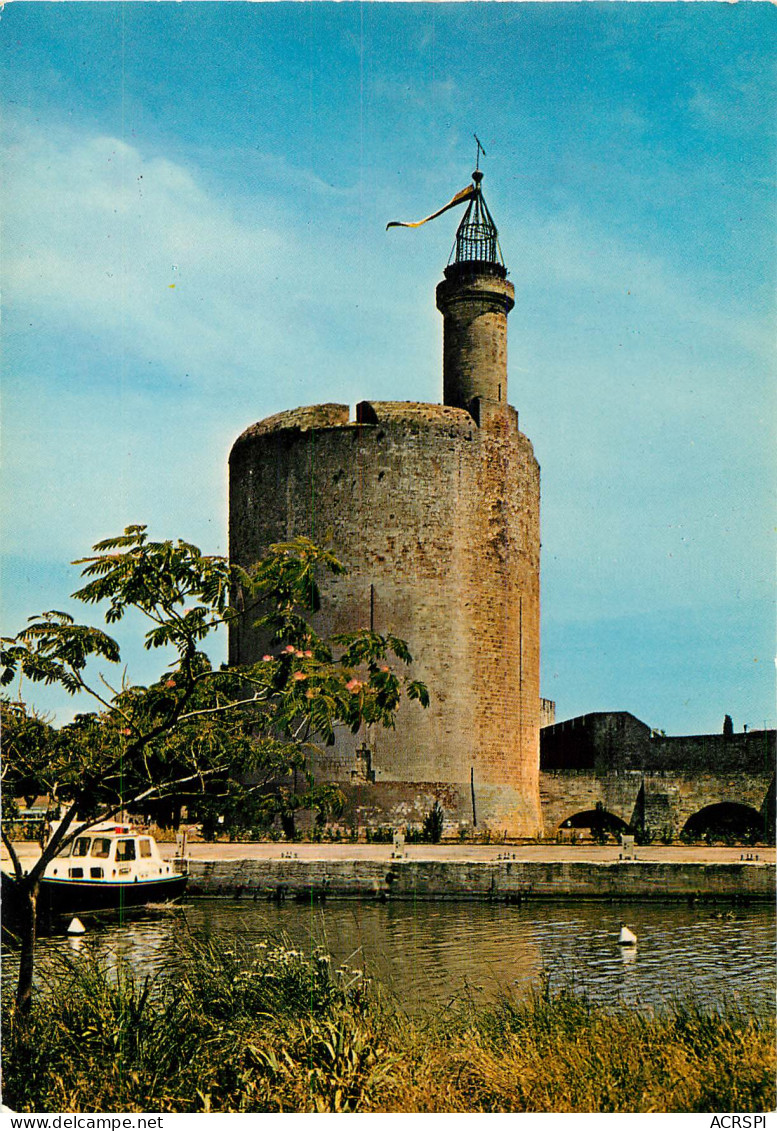 AIGUES MORTES  La Ville Du Roi Saint Louis  5   (scan Recto-verso)PFRCR00080 P - Aigues-Mortes