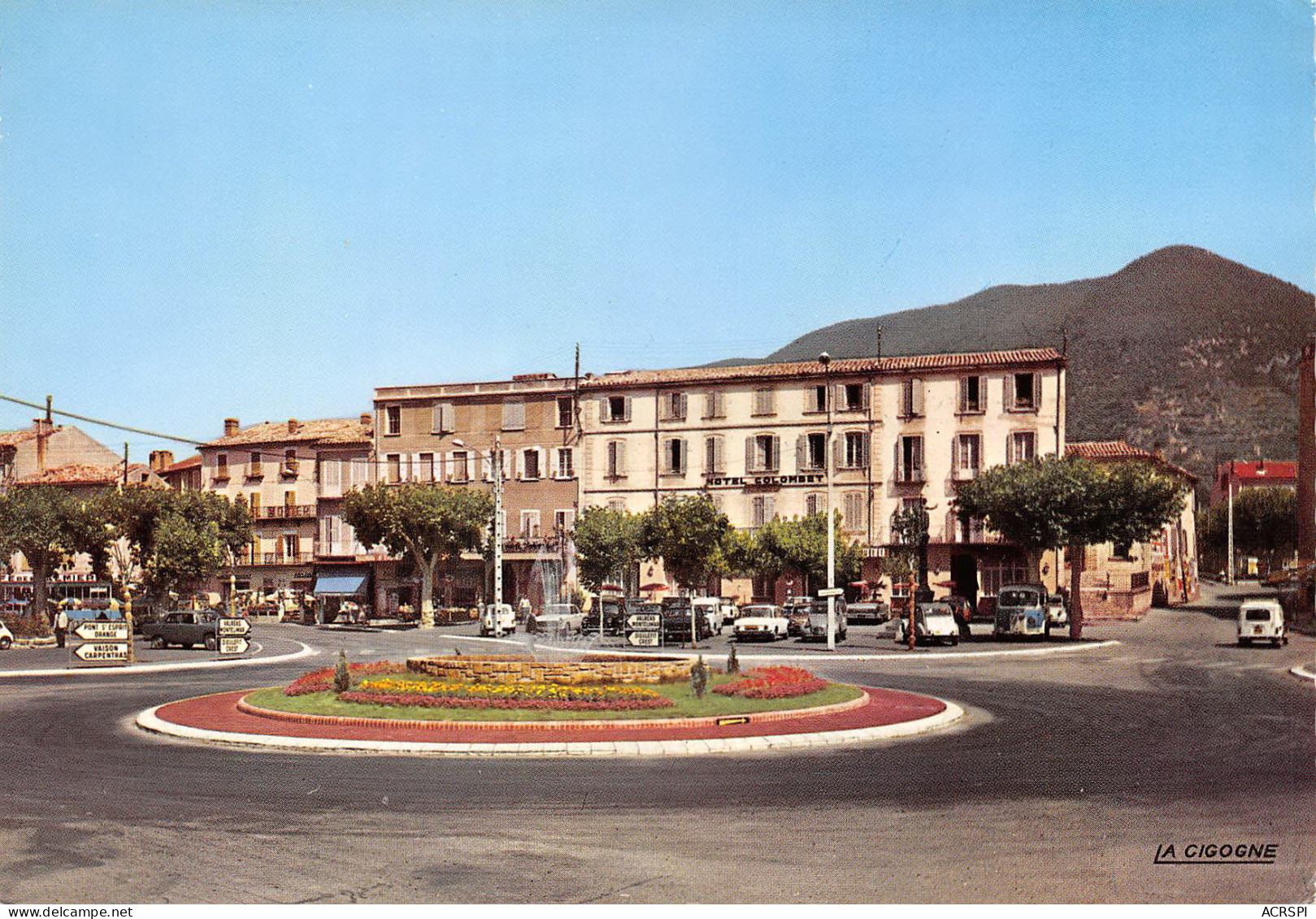 NYONS  Hotel COLOMBET  La Place De La Liberation (scan Recto-verso) PFRCR00072 P - Nyons