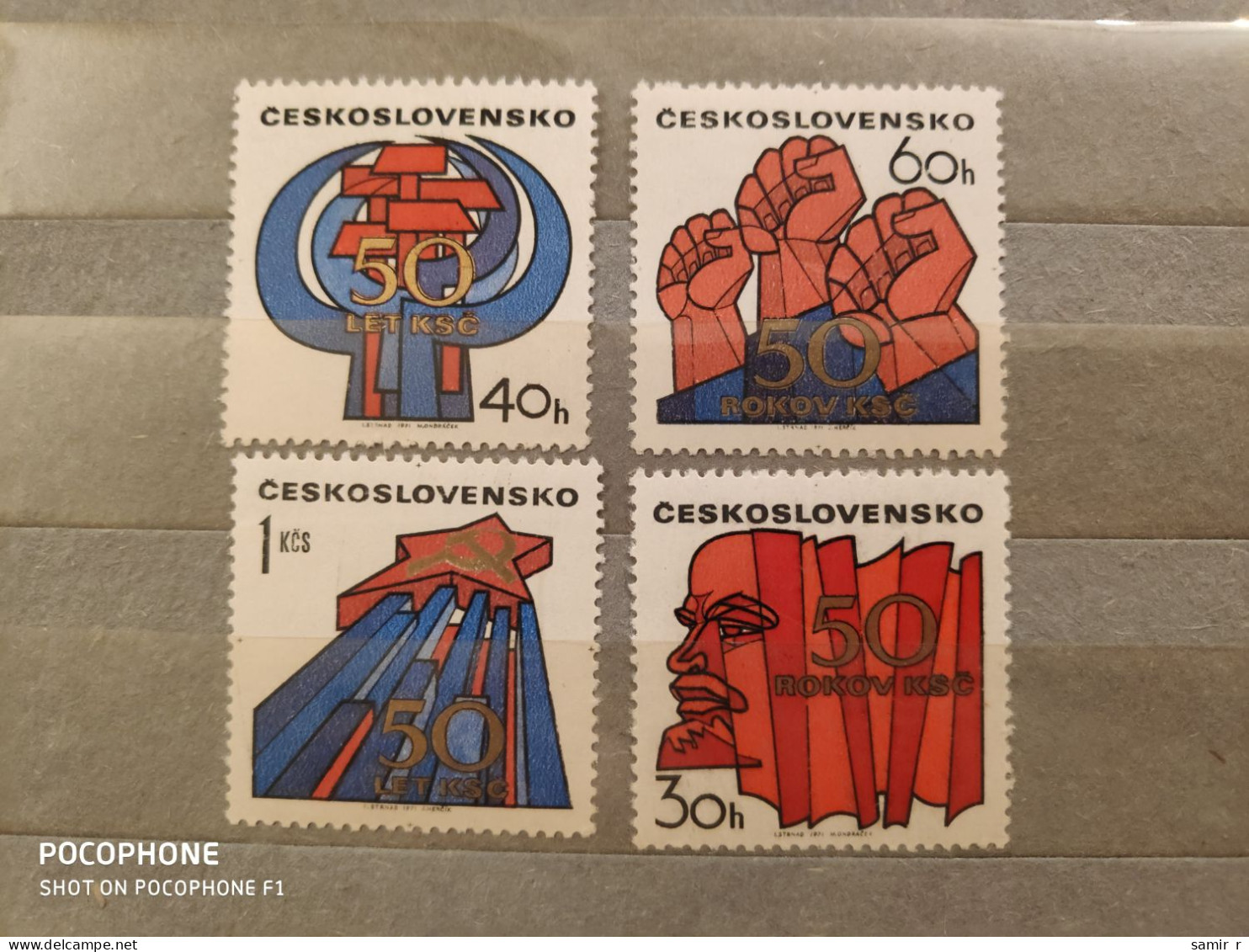 Czechoslovakia	Revolution (F87) - Unused Stamps