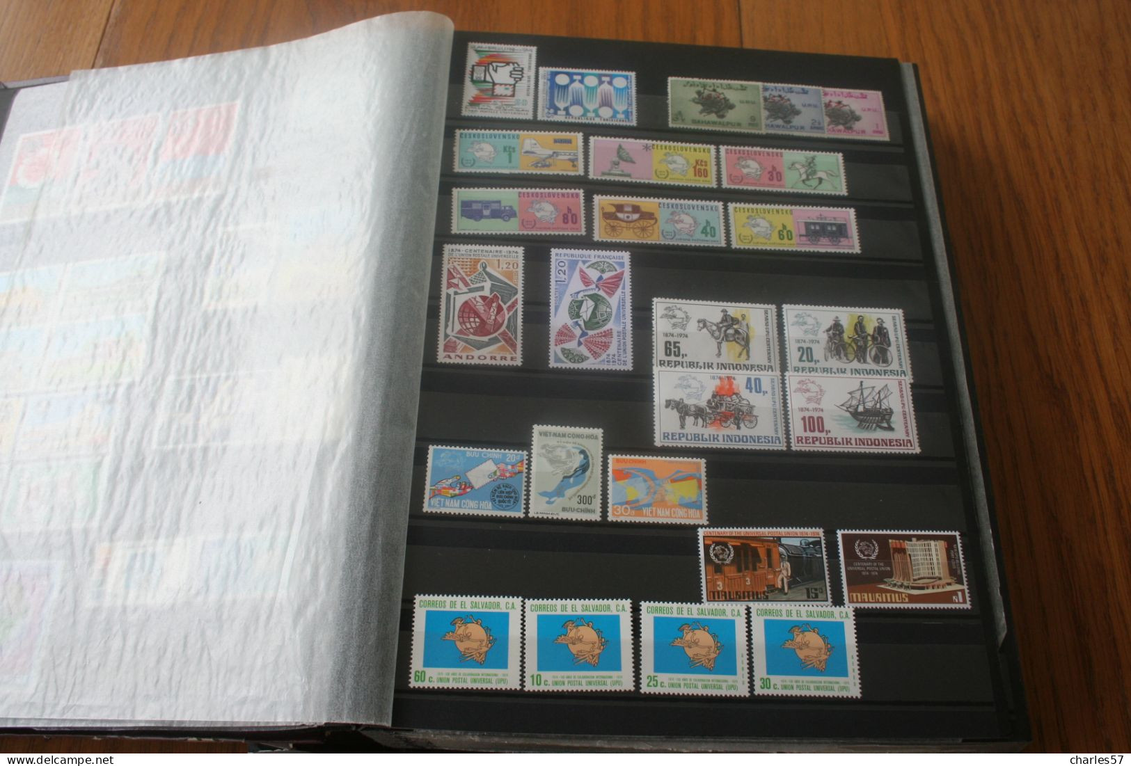 U.P.U. 1974, Collection Regroupant 121 Pays En 376 Timbres Et Blocs ** - UPU (Wereldpostunie)