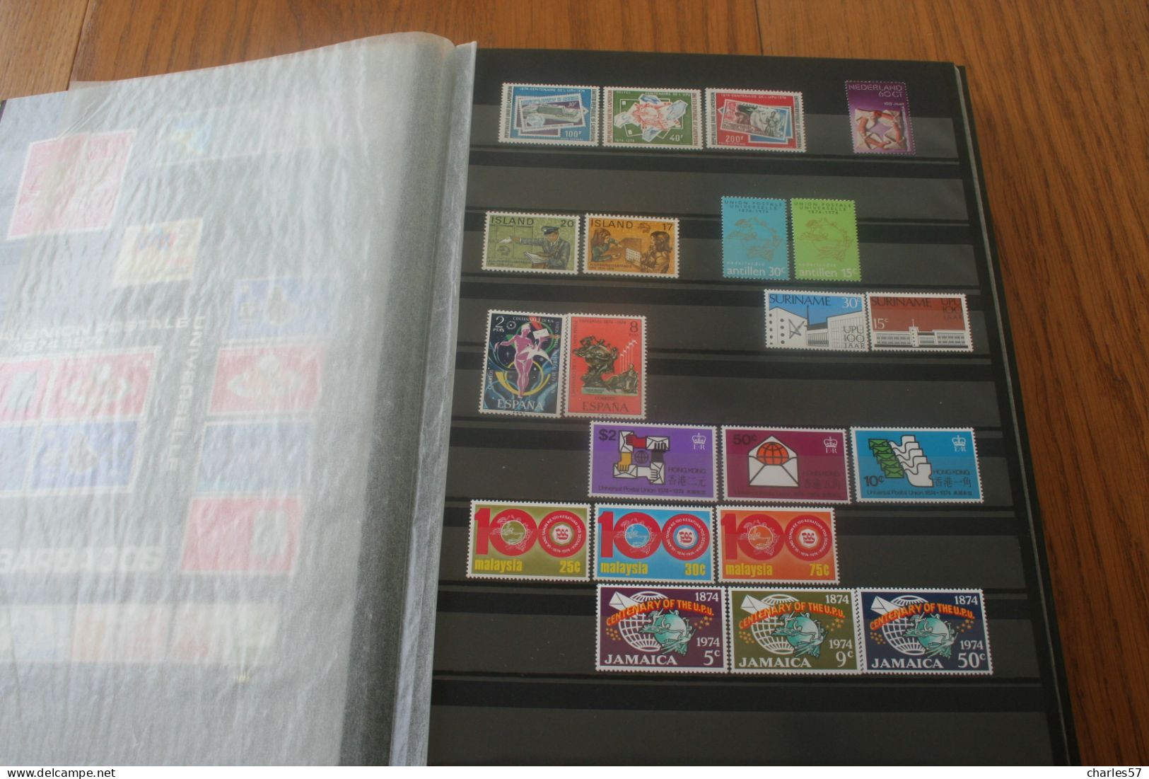 U.P.U. 1974, collection regroupant 121 pays en 376 timbres et blocs **