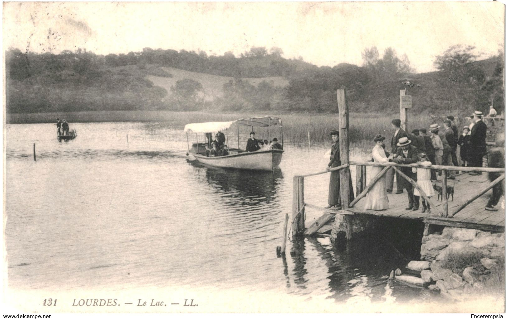 CPA Carte Postale  France Lourdes Le Lac Animée  VM79111 - Lourdes