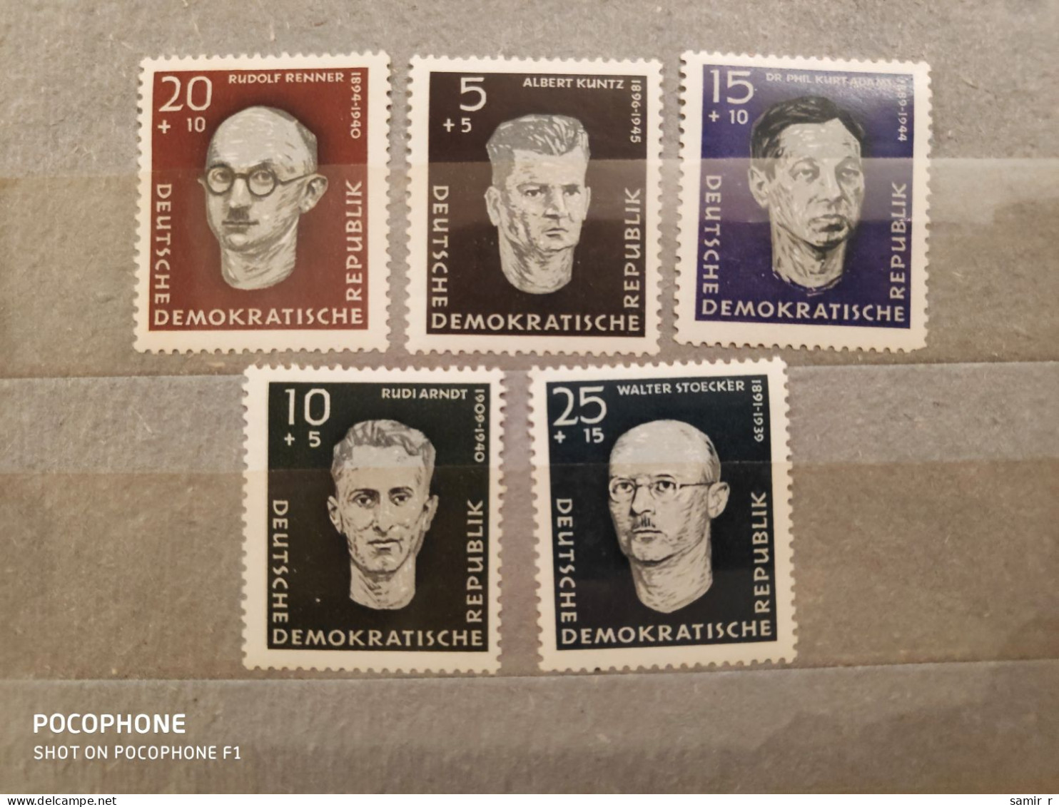 Germany	Persons (F87) - Unused Stamps