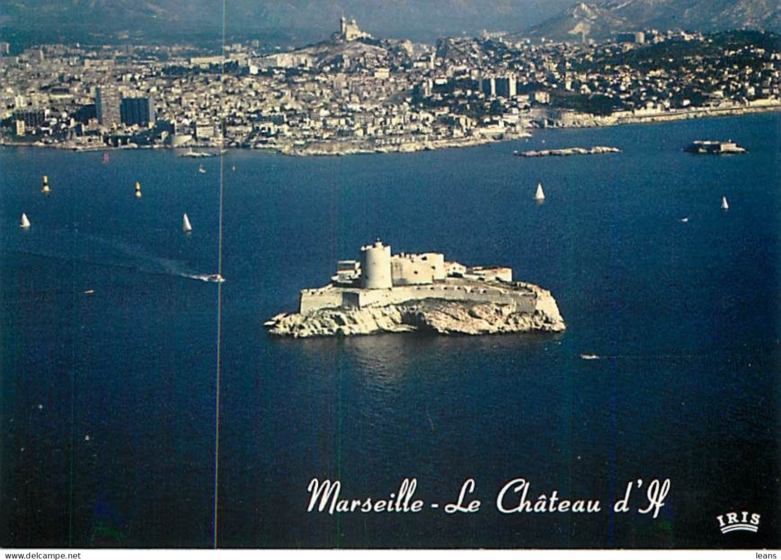 MARSEILLE - LOT DE 80 CARTES POSTALES SEMI-MODERNES