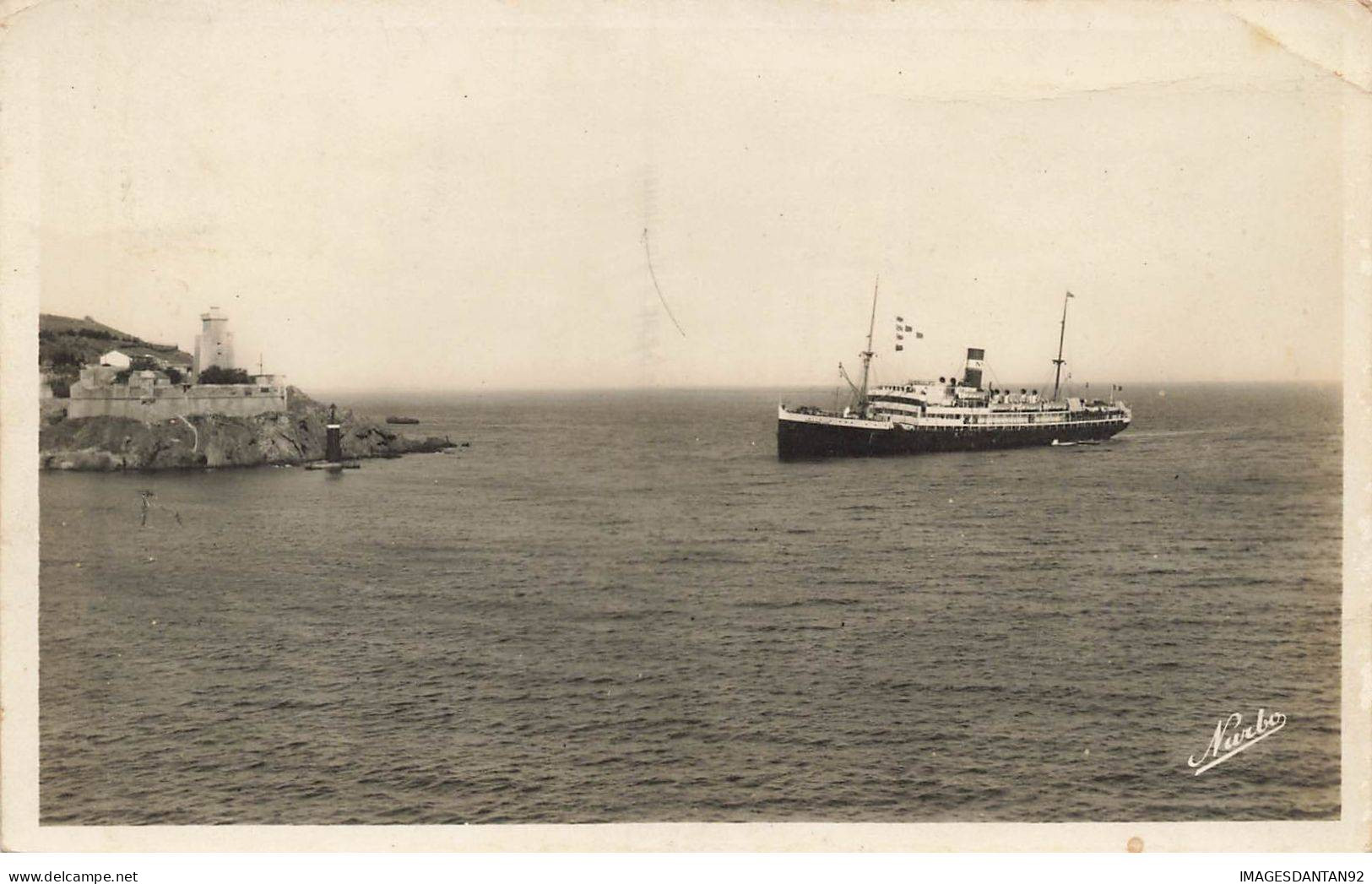 BATEAUX #MK53615 PORT VENDRES LE GOUVERNEUR GENERAL LEPINE ENTRE DANS LE PORT - Piroscafi