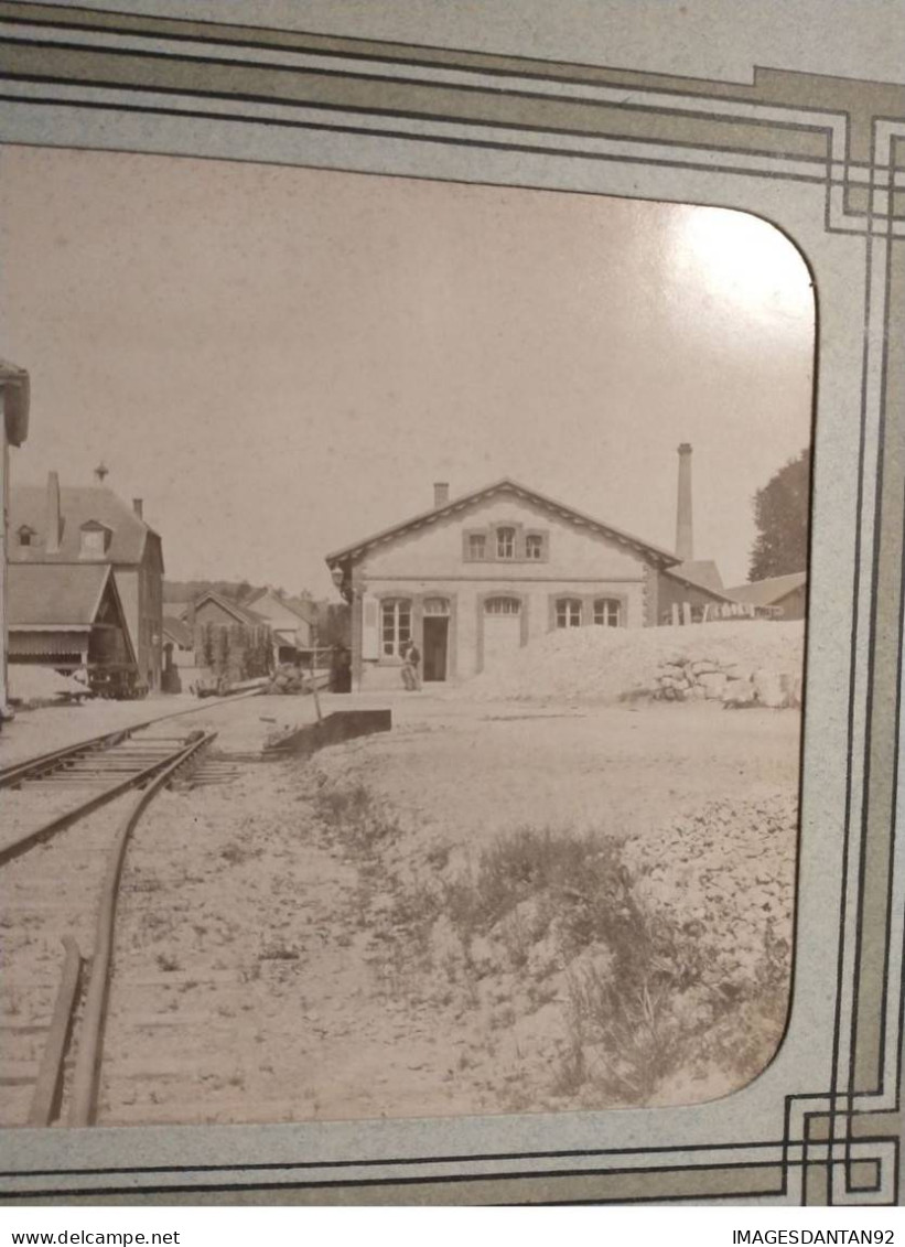 PHOTOGRAPHIE 57 SARREGUEMINES LA FAYENCERIE ANNEE 1880 GARE LIVRAISON MARCHANDISE VOIE CHEMIN DE FER - Anciennes (Av. 1900)