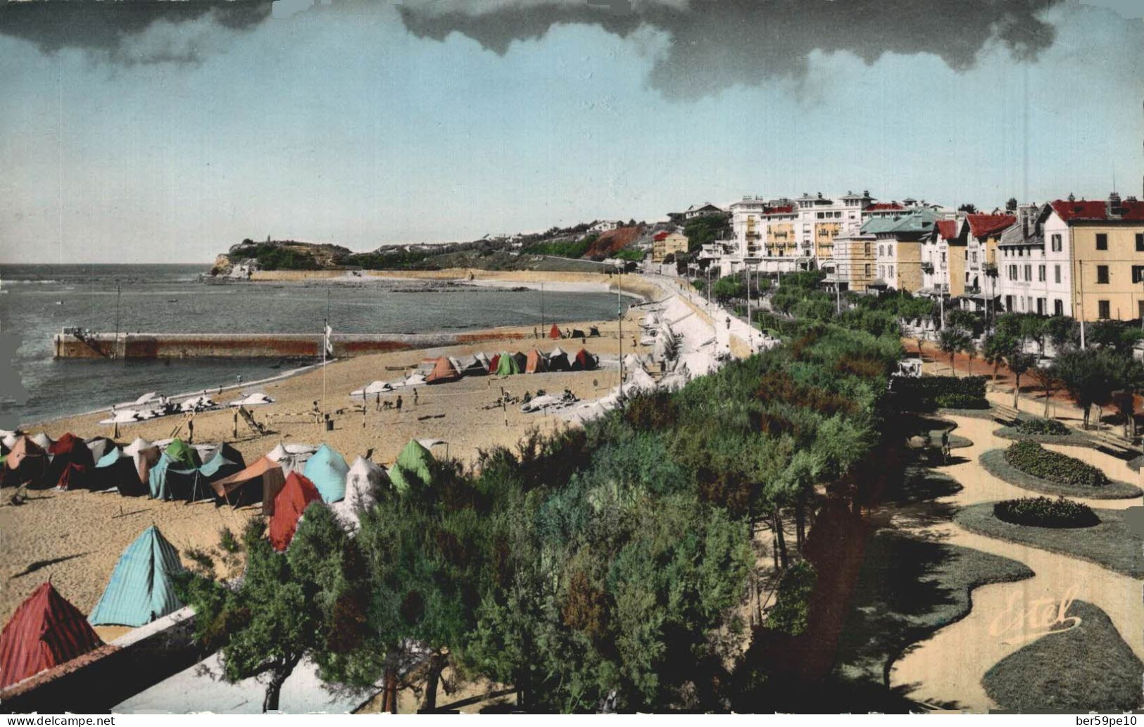 64 SAINT-JEAN DE LUZ LA PLAGE LE BOULEVARD THIERS ET LA POINTE SAINTE-BARBE - Saint Jean De Luz