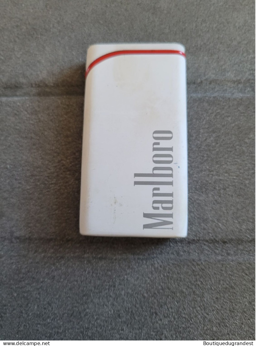 Briquet Tempête Marlboro - Otros & Sin Clasificación