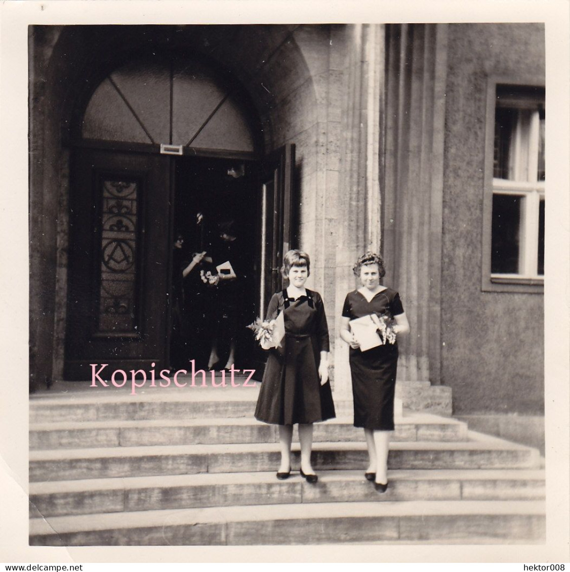 4 Alte Fotos  Vintage. 2 Mädchen Kommunion. (  B8  ) - Personnes Anonymes