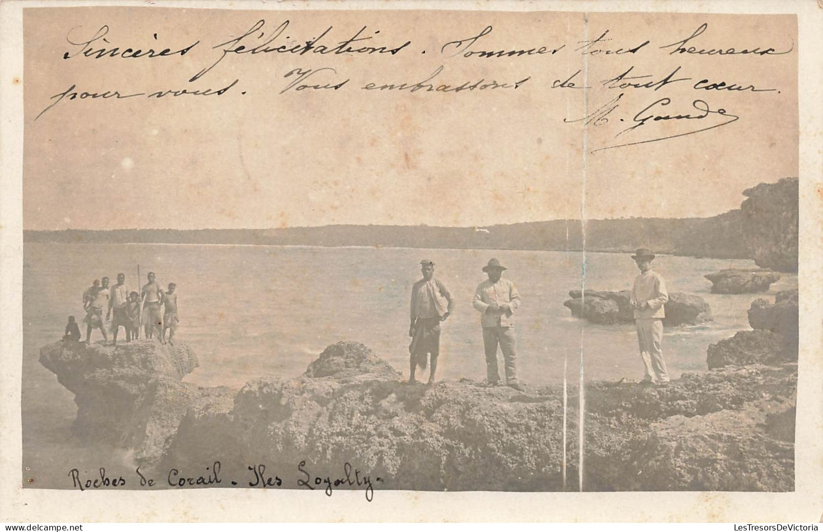 NOUVELLE CALÉDONIE - Roches De Corail - Îles Loyauté - Carte Photo - Carte Postale Ancienne - Nieuw-Caledonië