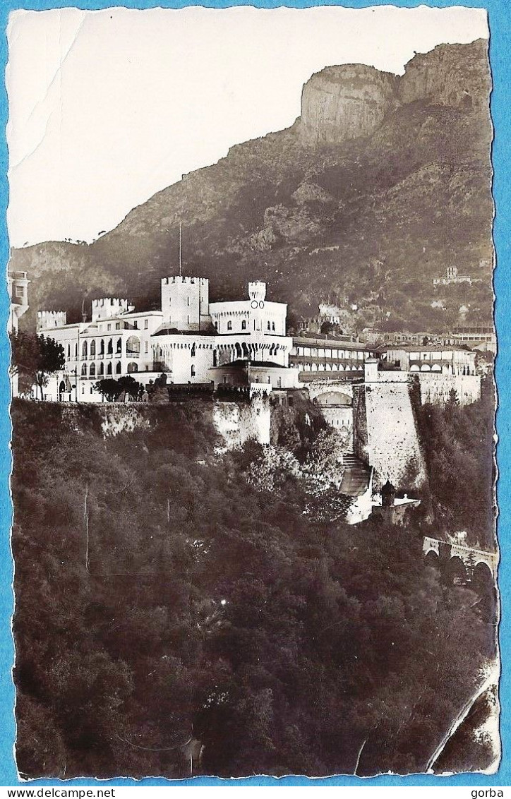 *CPSM - MONACO - Le Palais Du Prince - Timbre YT N° 423 - 13 - Prince's Palace