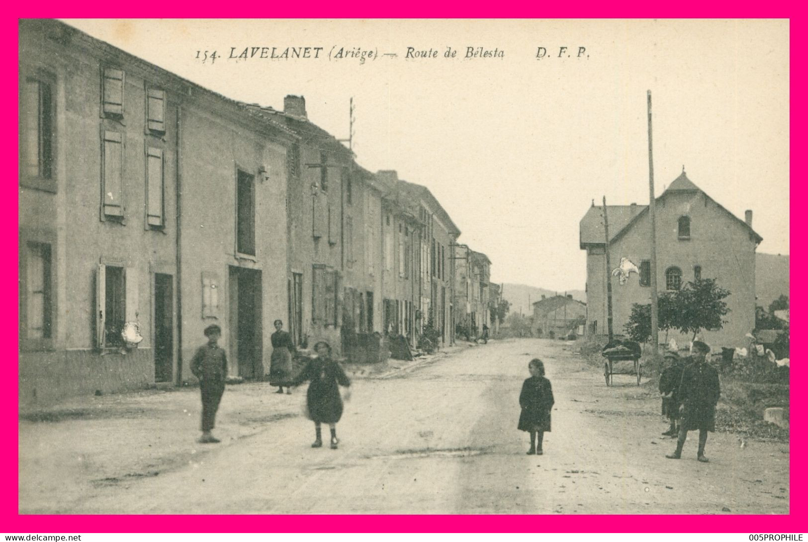 * LAVELANET * Route De Bélesta - Animée - 154 - Edit. D.F.P. - Lavelanet