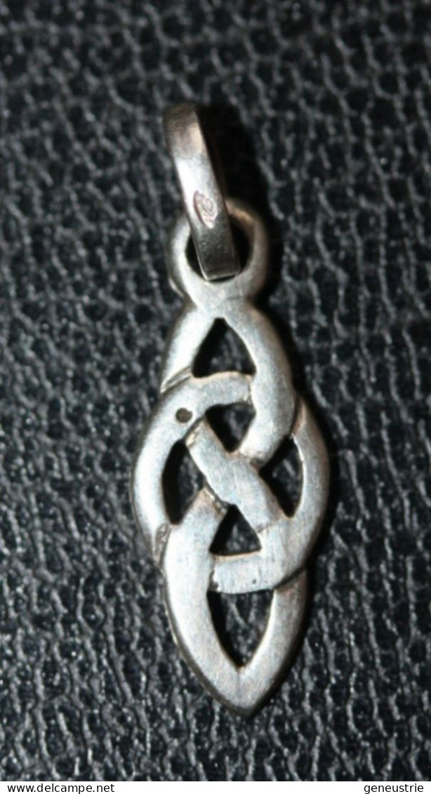 Pendentif Médaille Bretonne En Argent "Entrelas Celtiques Ou Viking" Celtic Silver Medal - Religion & Esotericism