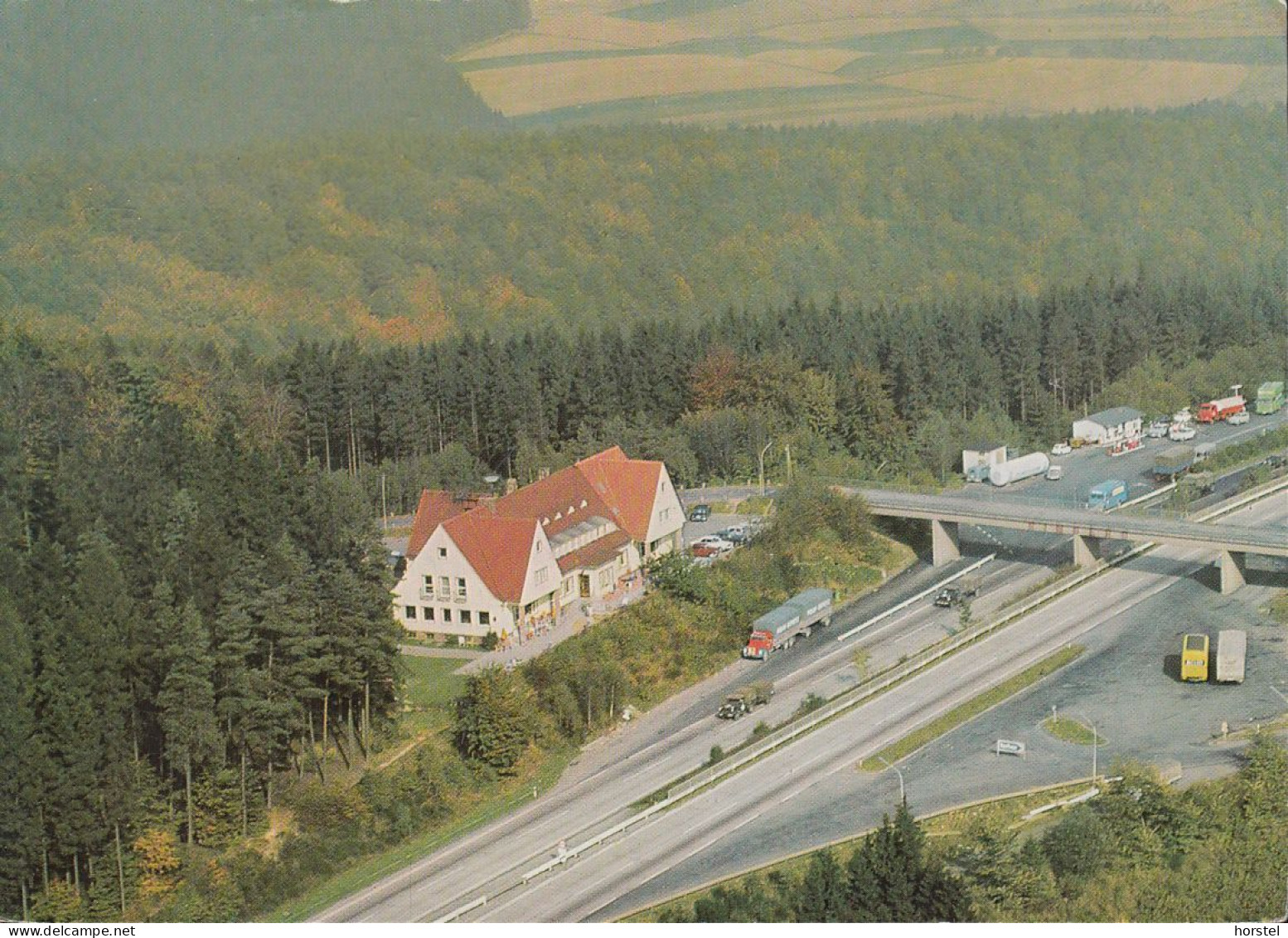 D-36287 Breitenbach A. Herzberg - Autobahn - Rimberg - Rasthaus - Tankstelle - Militärkonvoi - LKW - Luftbild - Bad Hersfeld