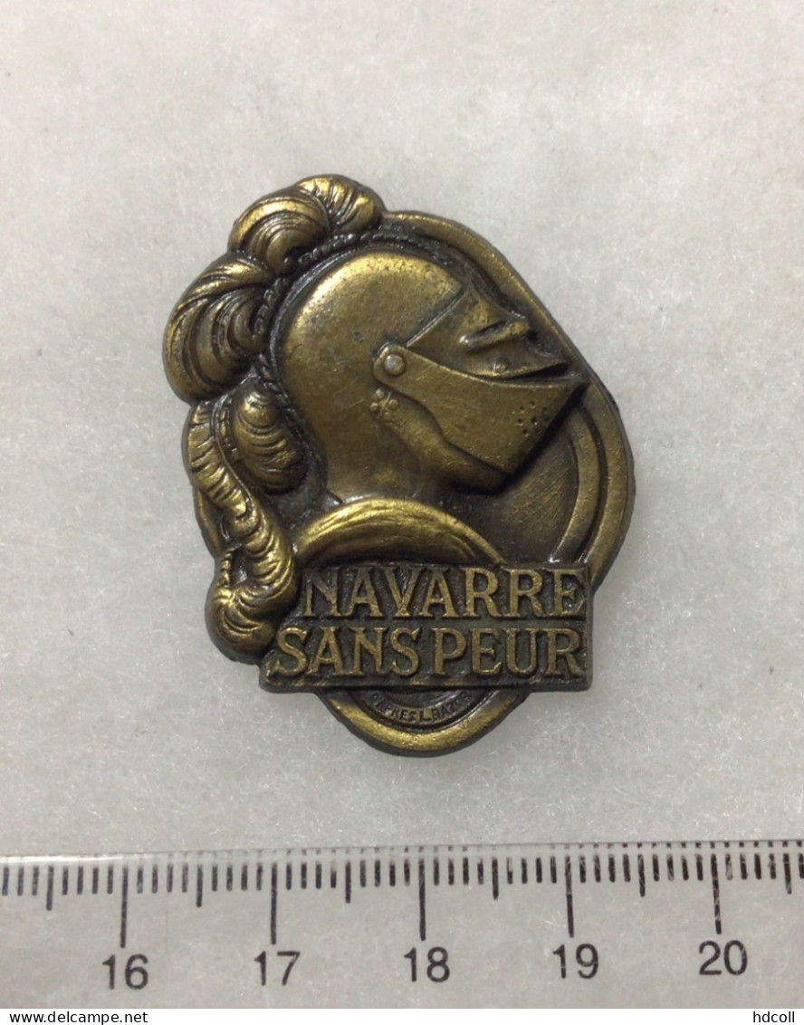 FRANCE INFANTERIE - Insigne 5° R.I. NAVARRE SANS PEUR Drago - 1939-45