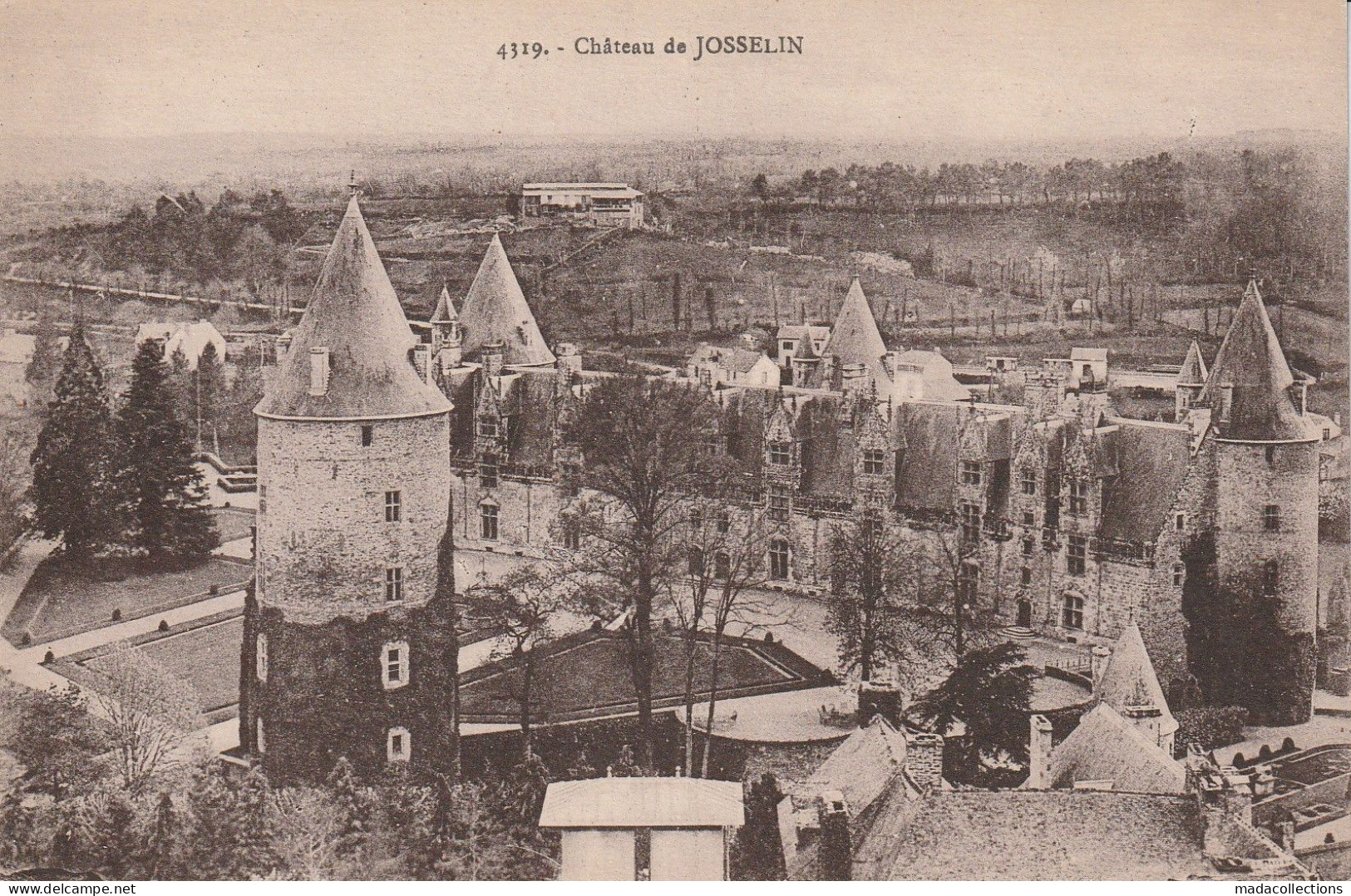 Josselin (56 - Morbihan)  Le Château - Josselin