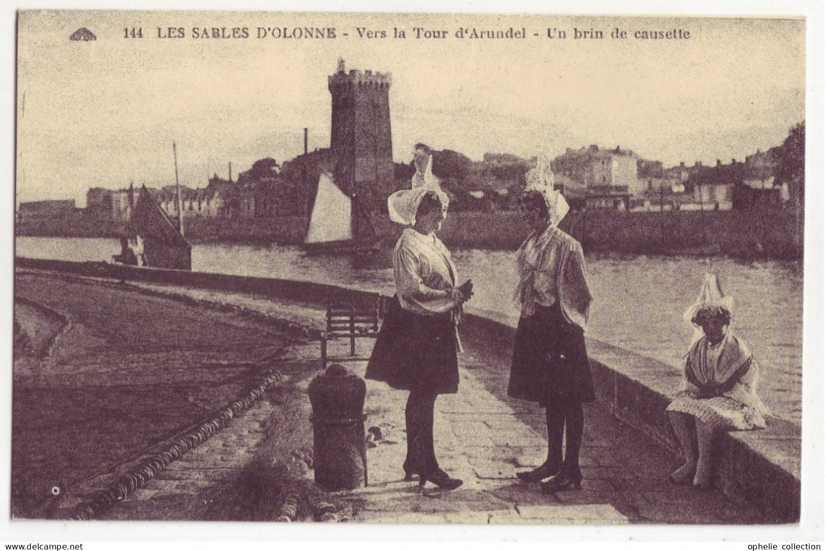 France - 85 - Les Sables D'Olonne - Vers La Tour D'Arundel - Reproduction D'une Carte Postale Ancienne  - 6468 - Autres & Non Classés