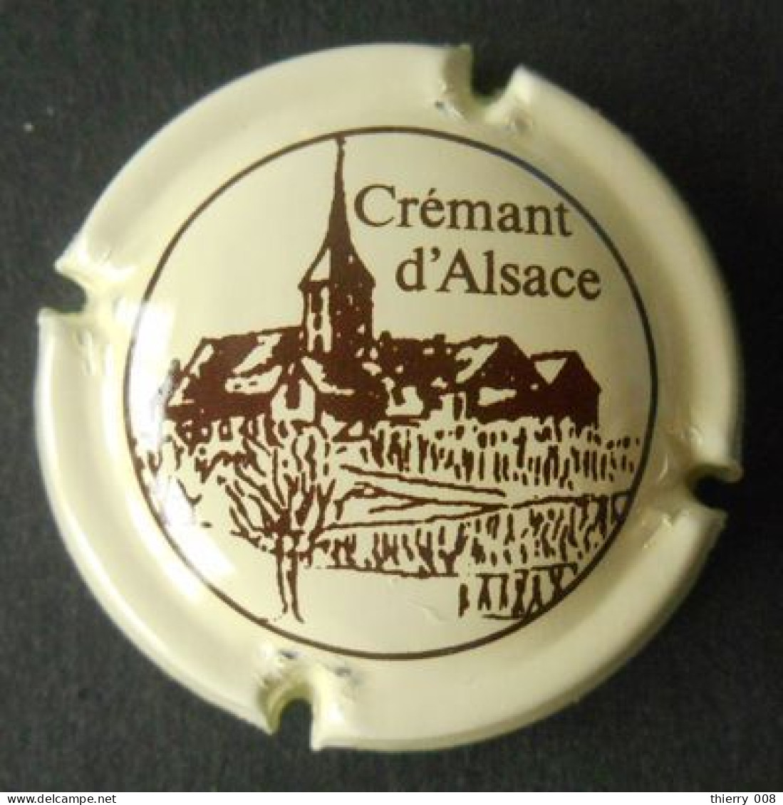Capsule Muselet Crémant D' Alsace  Village église Couleur Crème - Otros & Sin Clasificación