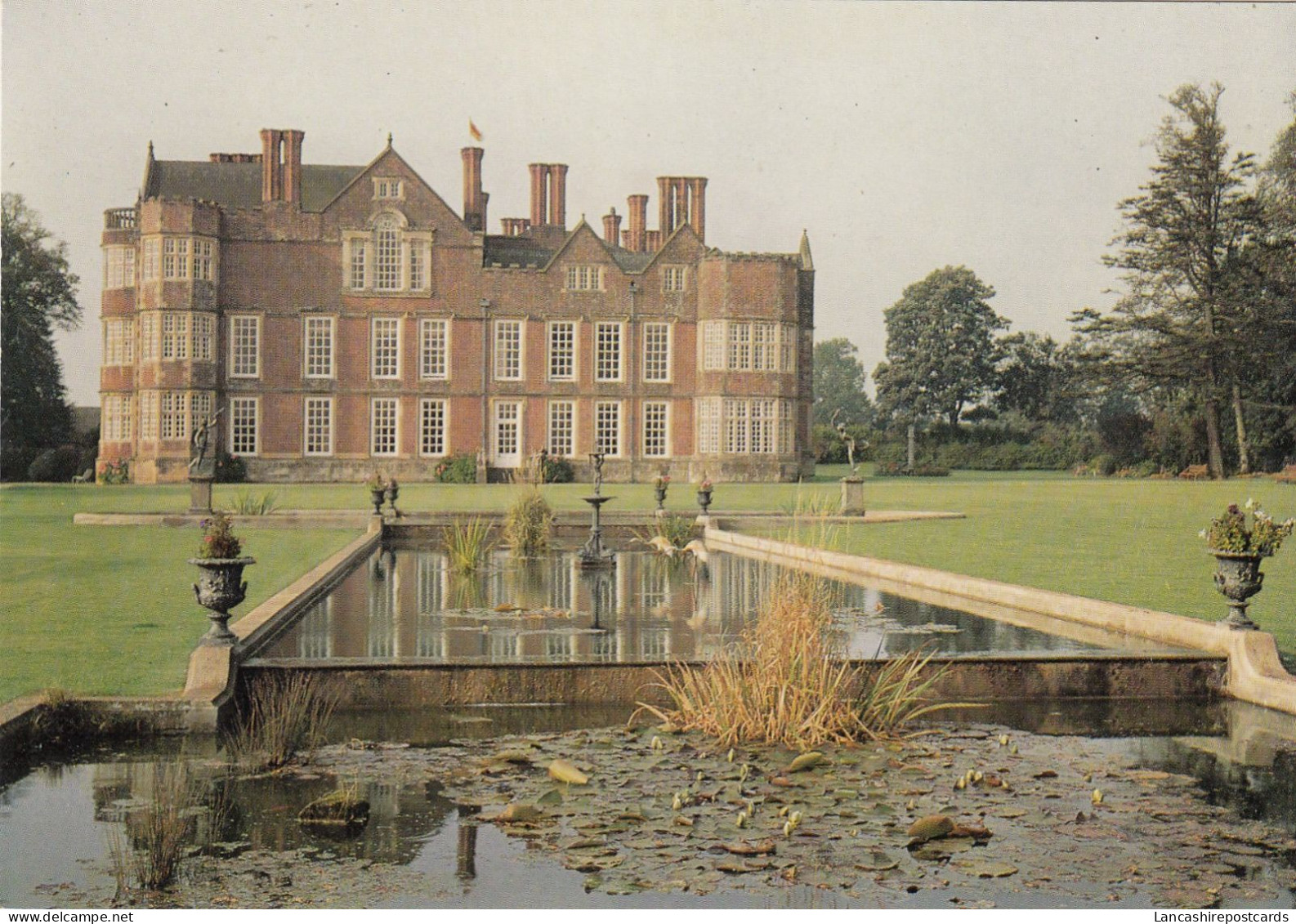 Postcard Burton Agnes Hall Driffield East Yorkshire My Ref B26418 - Other & Unclassified