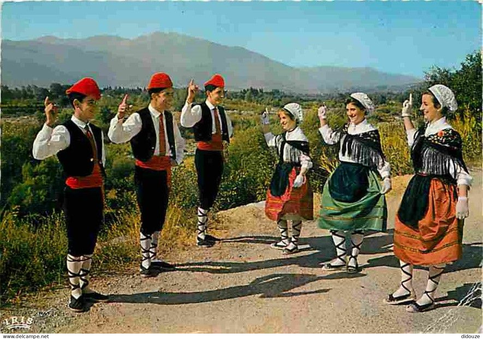 Folklore - Danses - Roussillon - Grup Dels Amies Del Cani D'Ille Sur Tet - Danse De St Ferreol - Voir Scans Recto Verso - Dans