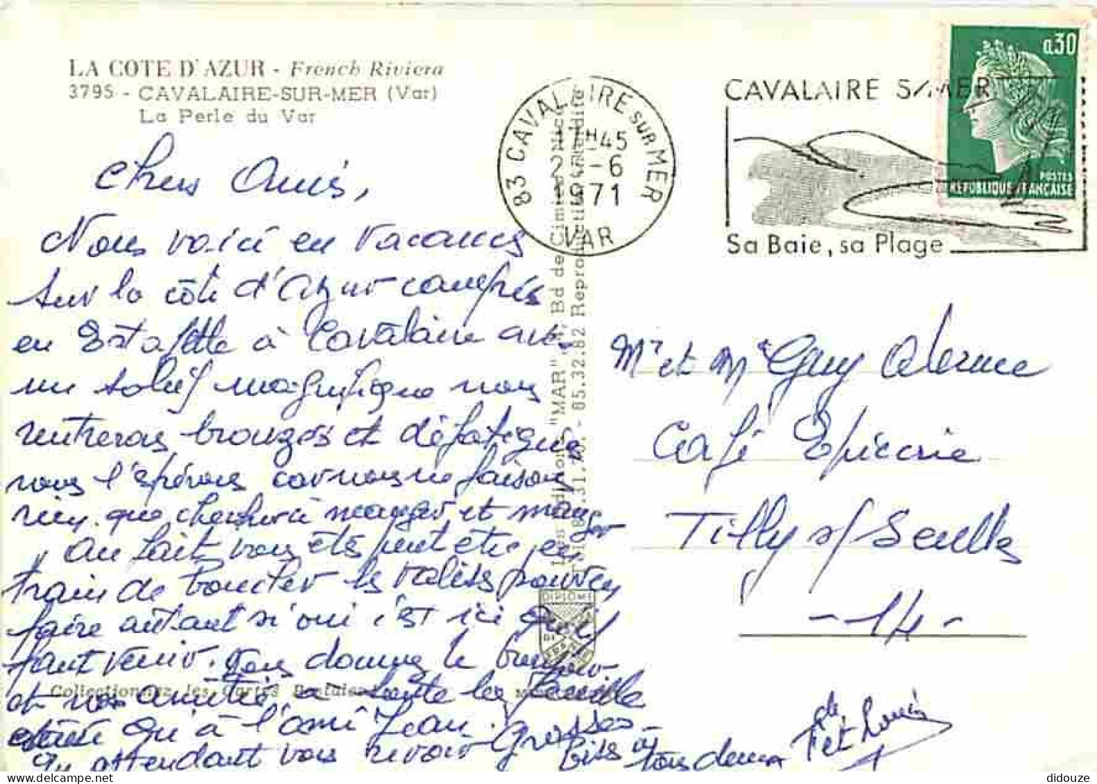 83 - Cavalaire Sur Mer - Vue Générale - Fleurs - CPM - Voir Scans Recto-Verso - Cavalaire-sur-Mer