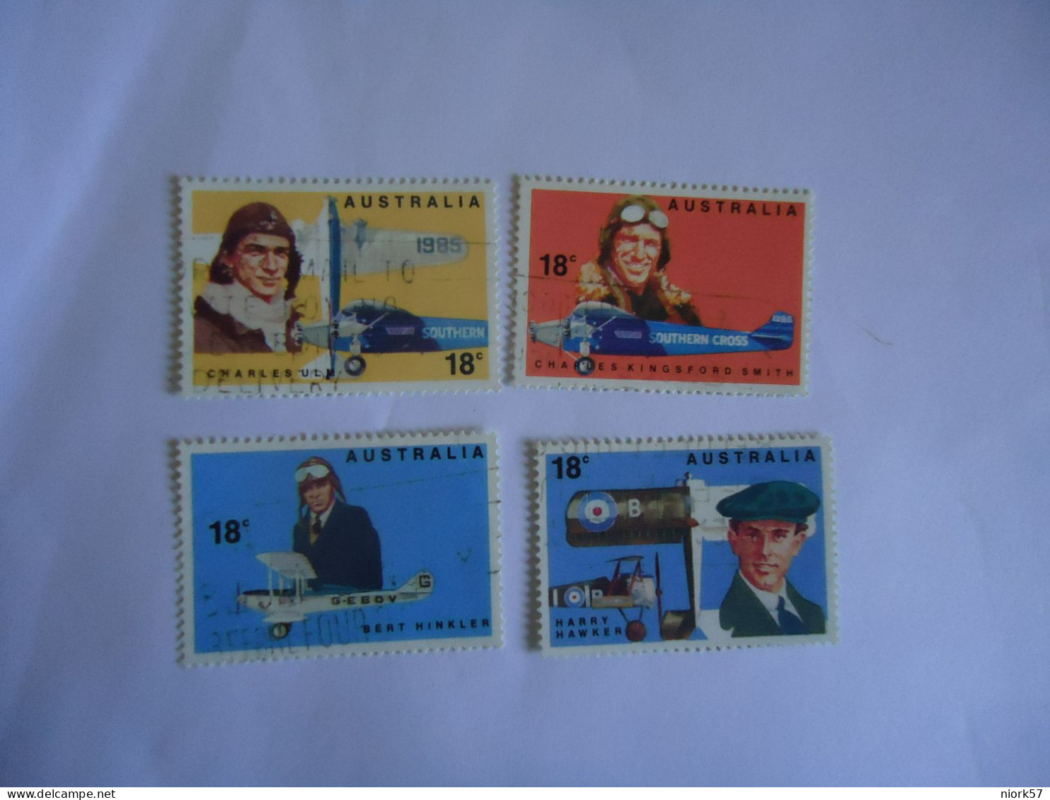 AUSTRALIA   MNH  4 STAMPS  HEROES AND AIRPLANES - Other & Unclassified