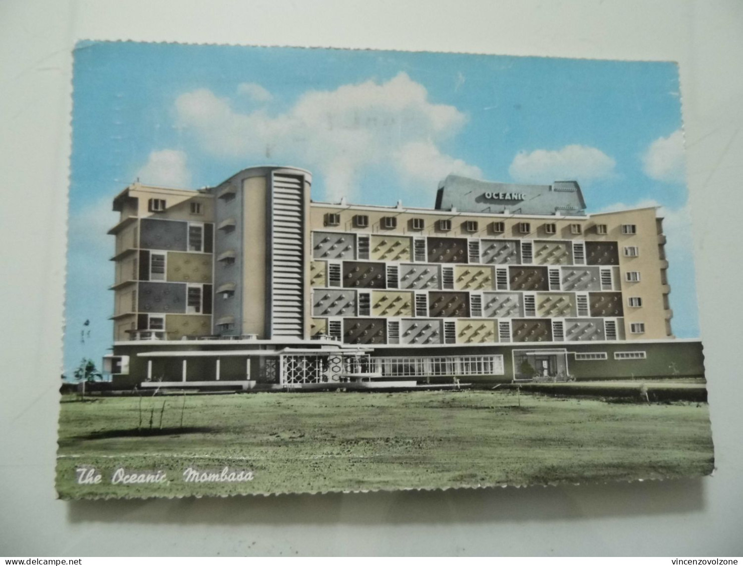 Cartolina Viaggiata "THE OCEANIC Mombasa" 1959 - Hotels & Gaststätten