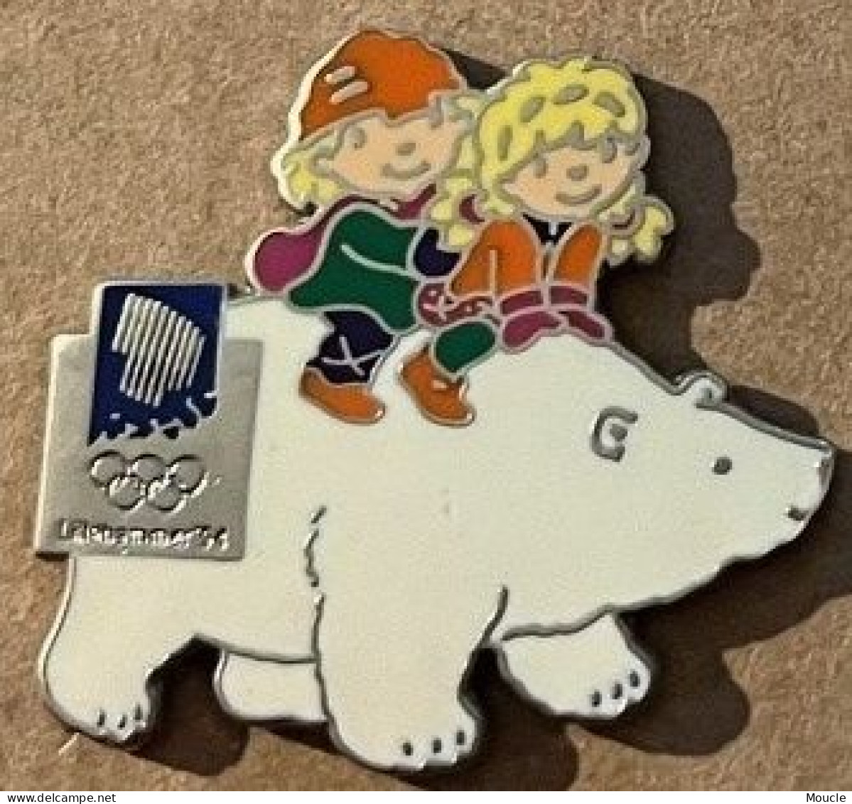 JEUX OLYMPIQUES - OLYMPICS GAMES - LILLEHAMMER '94 - GARCON ET FILLE SUR UN OURS BLANC - WHITHE BEAR - BÄR - EGF - (20) - Jeux Olympiques