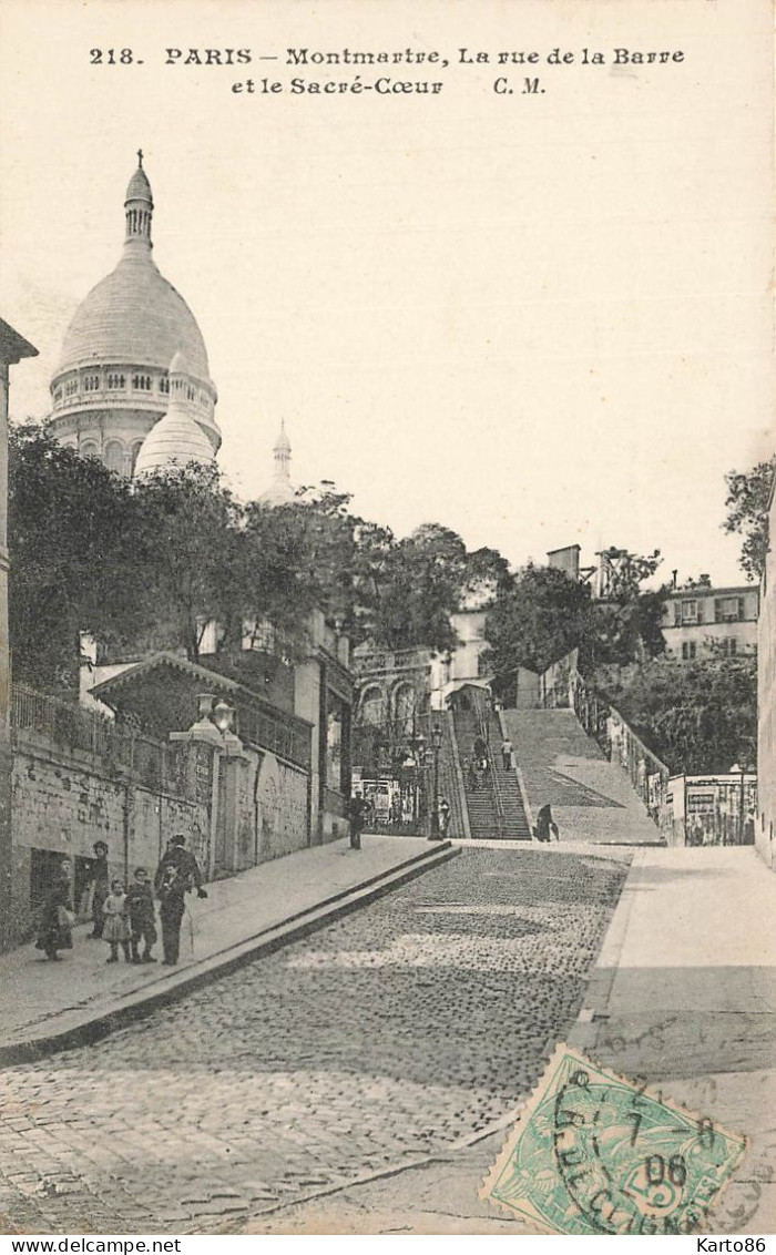 Paris * 18ème * Montmartre , La Rue De La Barre Et Le Sacré Coeur - Arrondissement: 18