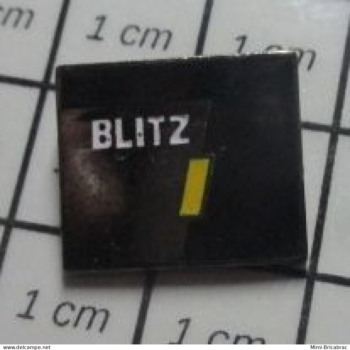 412D Pin's Pins / Beau Et Rare  / AUTRES / BLITZ EMISSION DE TELE DE LA 7 - Autres & Non Classés