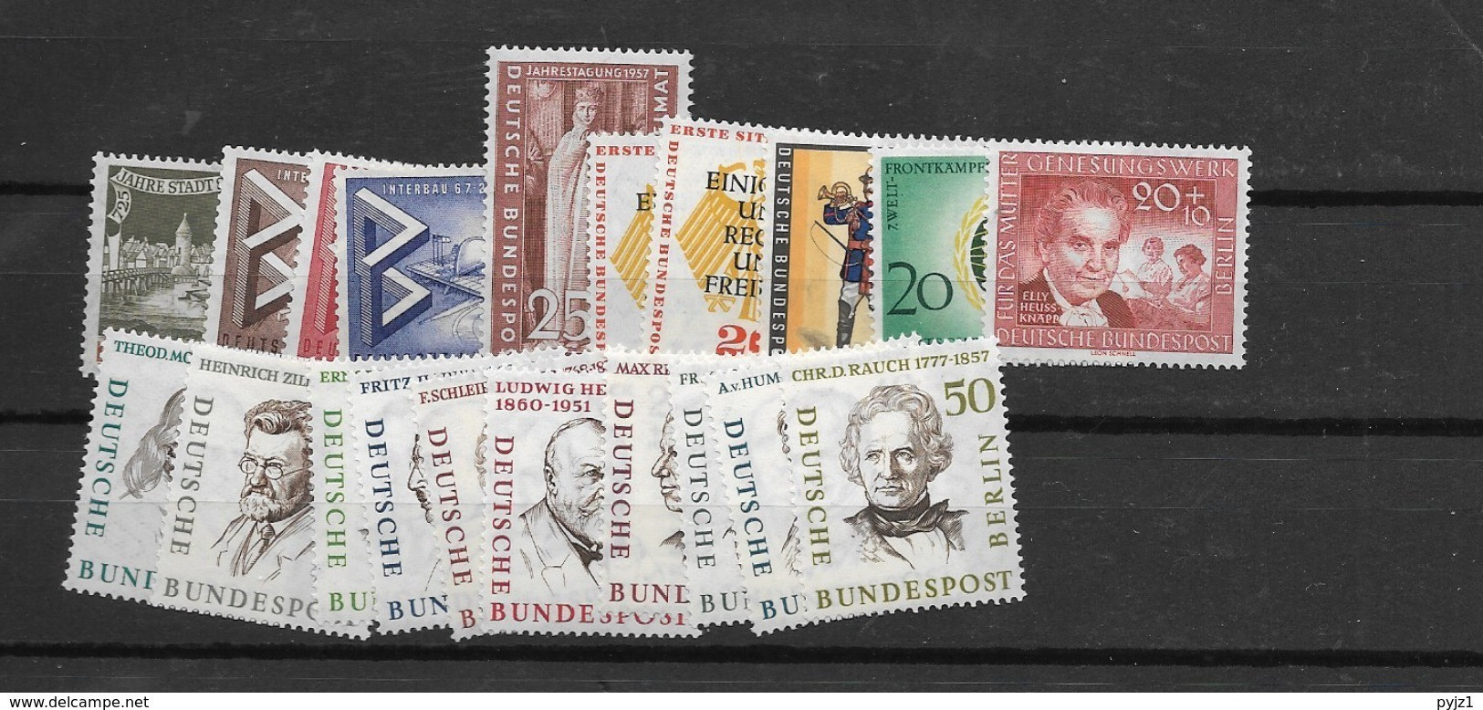 1957 MNH Berlin, Year Collection, Postfris** - Nuovi