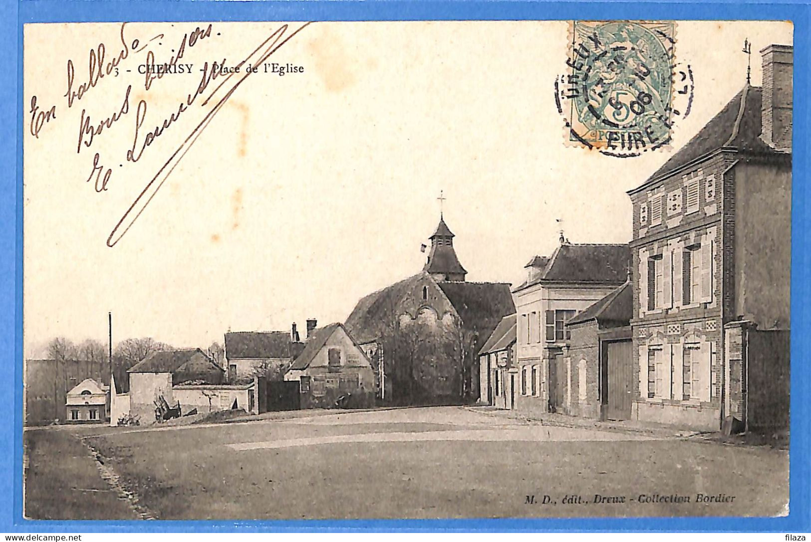 28 - Eure Et Loir - Cherisy - Place De L'Eglise (N15326) - Andere & Zonder Classificatie