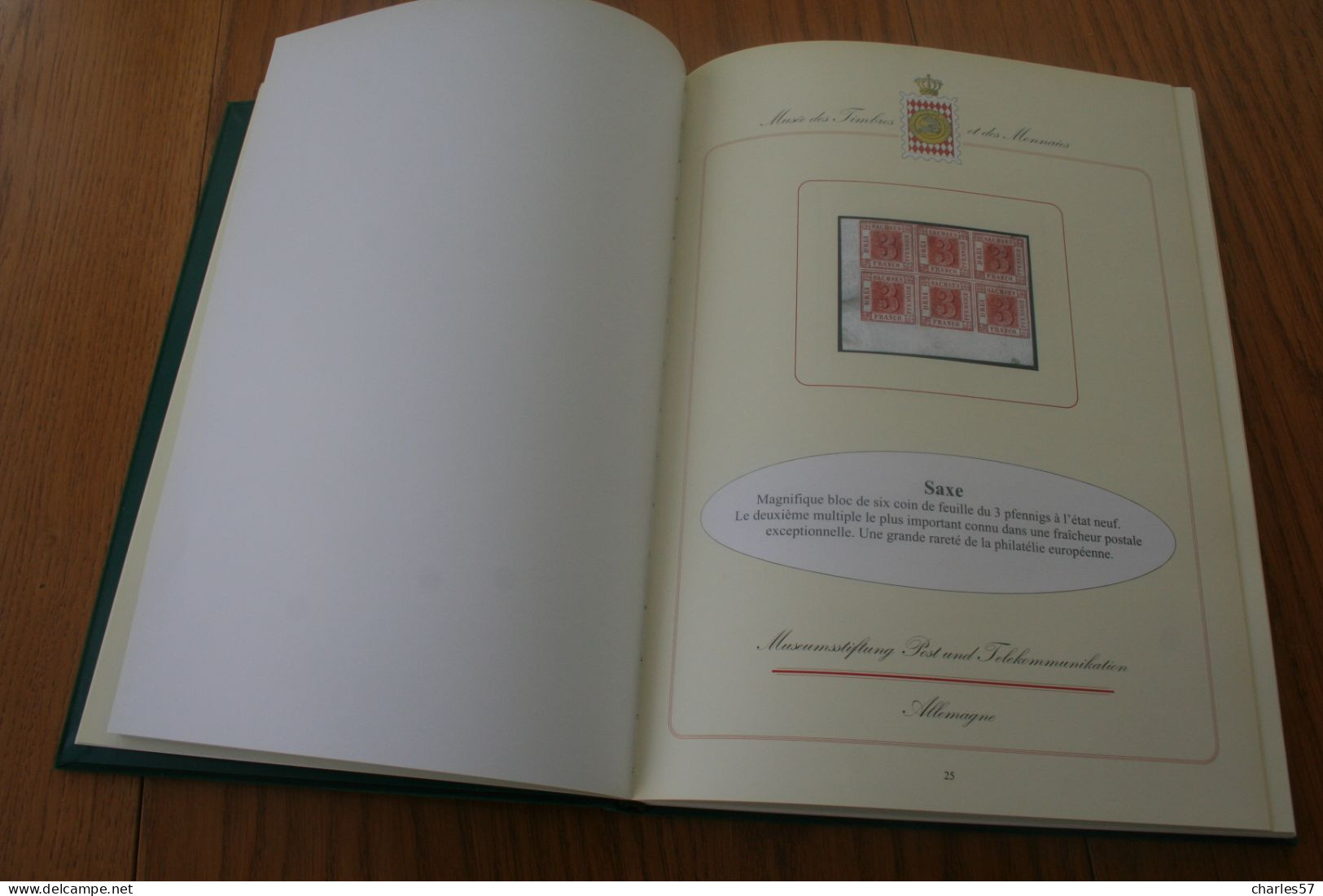 Catalogue :de L'exposition Des 100 Timbres Et Documents Philatéliques Parmi Les Plus Rares Du Monde, 160 Pages - Catalogues For Auction Houses