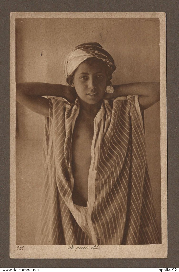 !!! LEVANT, CARTE POSTALE BUREAU TRÉSOR ET POSTES 528 (SMYRNE) POUR PARIS DE 1921 - Briefe U. Dokumente