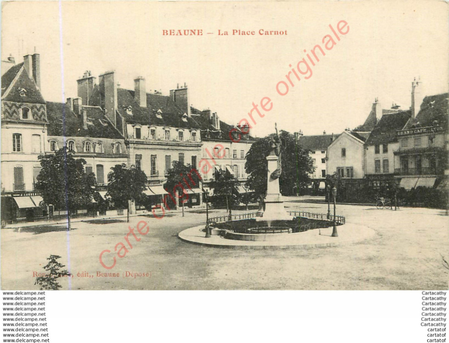 21.  BEAUNE .  La Place Carnot . - Beaune