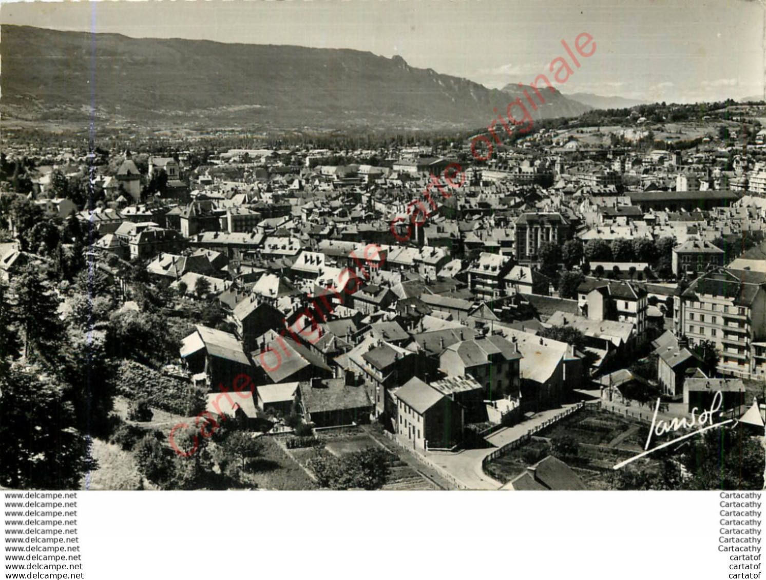 73.  CHAMBERY .  Vue Générale Vers La Dent Du Chat Et Le Lac Du Bourget . - Chambery