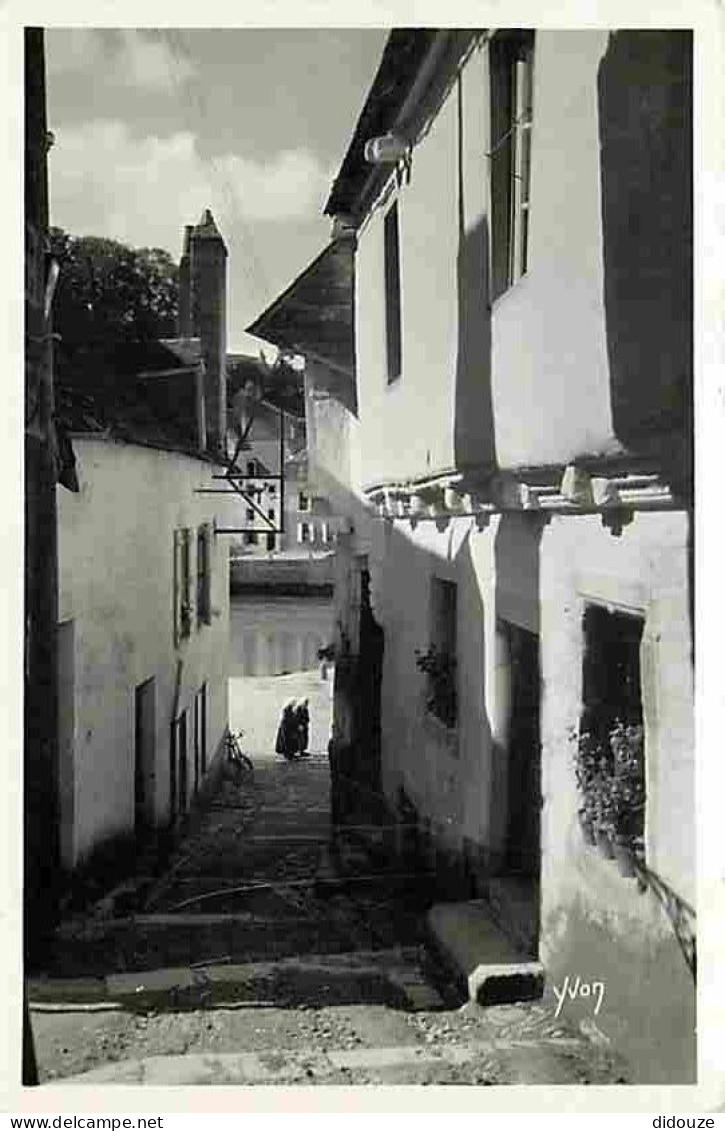 56 - Auray - Vieille Maison Rue St René - CPA - Voir Scans Recto-Verso - Auray