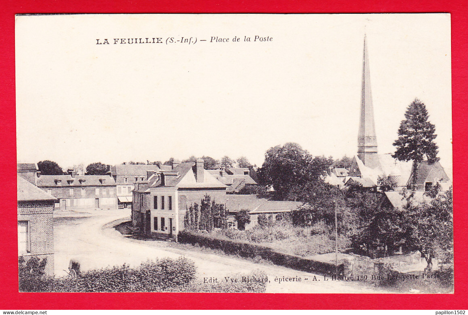 F-76-La Feuillie-03P45 La Place De La Poste, Cpa BE - Other & Unclassified