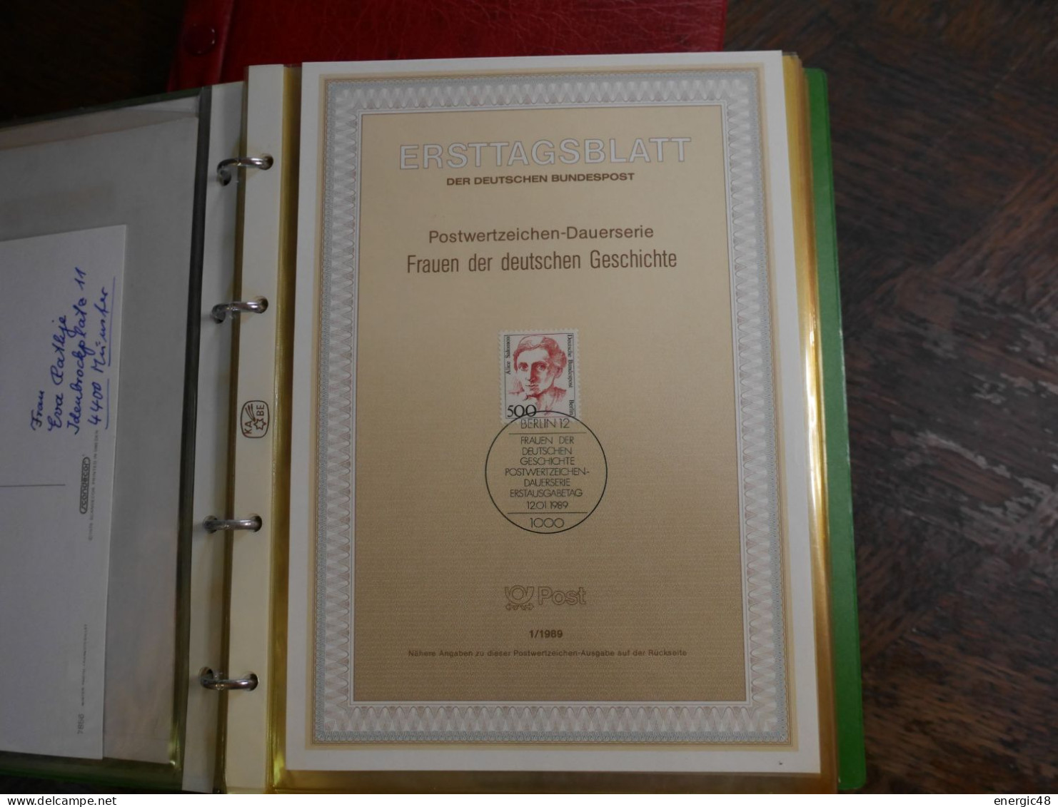 lot de 2 classeurs etat neuf avec documents Allemagne de 1985 a 1990 et 1989 -90 a voir !