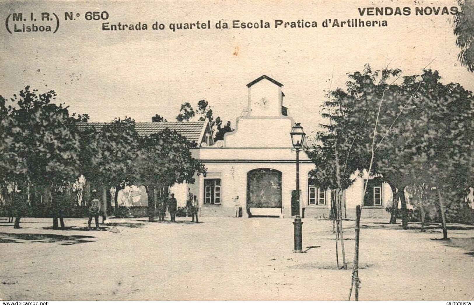 VENDAS NOVAS - Entrada Do Quartel Da Escola Prática D' Artilharia  (2 Scans) - Evora