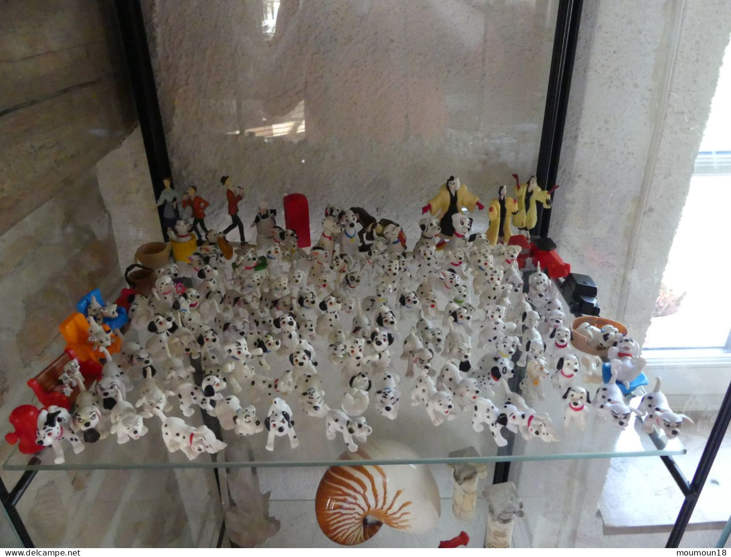 Lot Les 101 Dalmatiens Disney Toute La Famille En 137 Figurines Schleich  Kid'M Et Autres - Disney