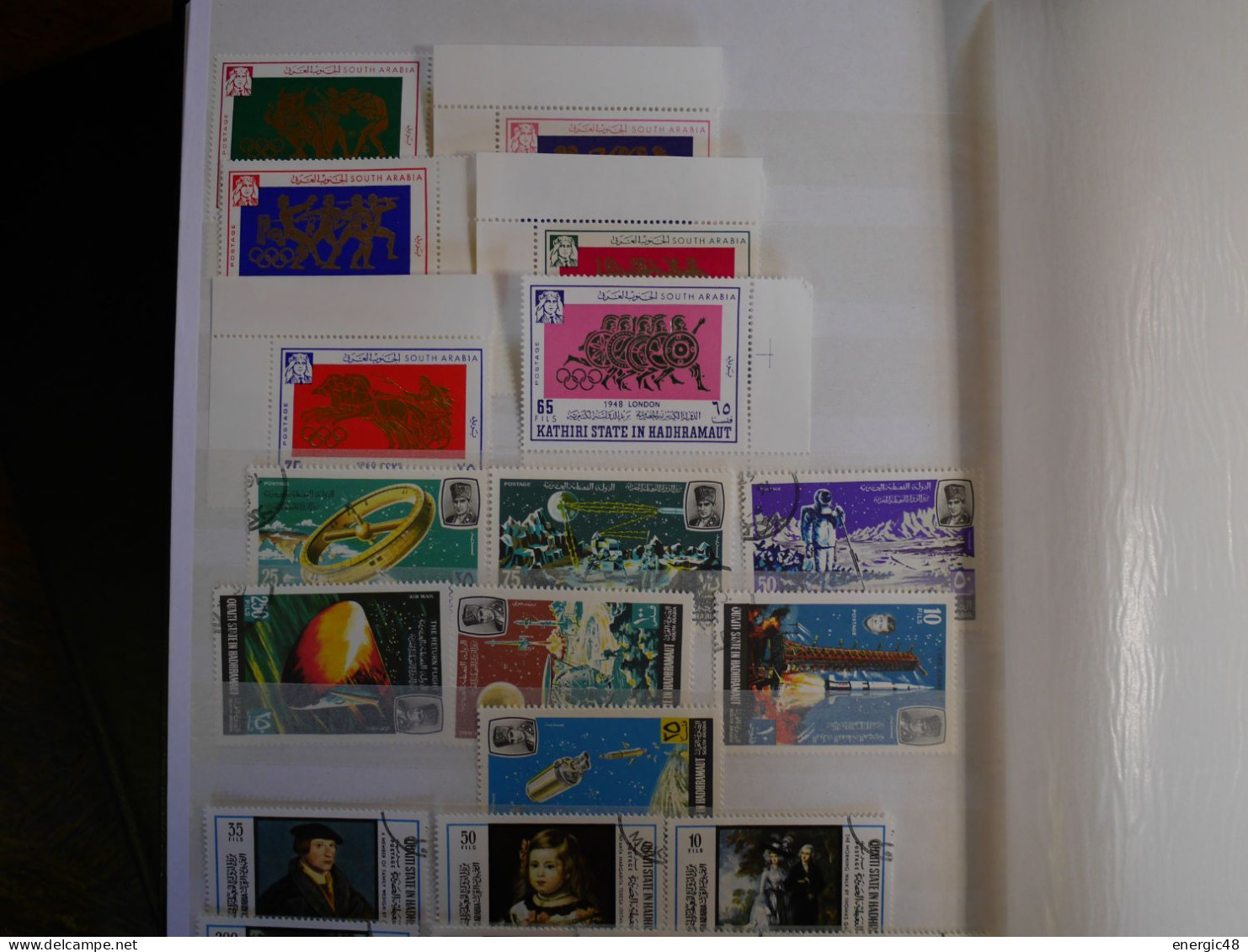 lot de 4 albums etat neuf avec  timbres Russie ,Turquie ,et Asie et 2 lettres Chine ,a voir !