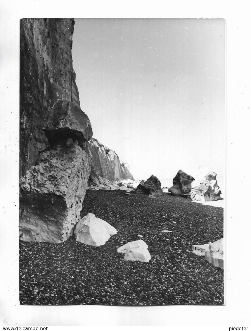 76 - RARE Photo De Ste-MARGUERITE-sur-MER -  ( S.-M. ) " Rochers Et Falaises "  Cliché Dussol Pour L' édition Par  Lapie - Autres & Non Classés