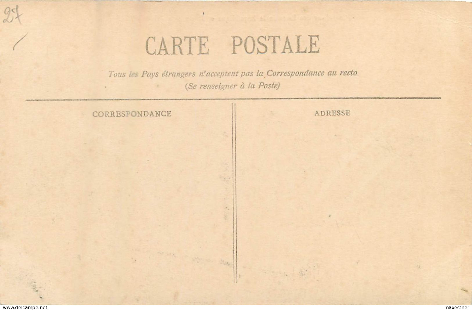 LE NEUBOURG Carrefour Des Rues De La République Et Dupont De L'Eure - Le Neubourg