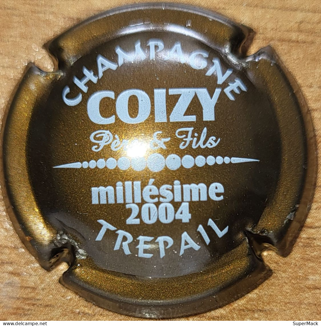 Capsule Champagne COIZY Père & Fils Série Millésime 2004 Brun Nr 10a - Other & Unclassified