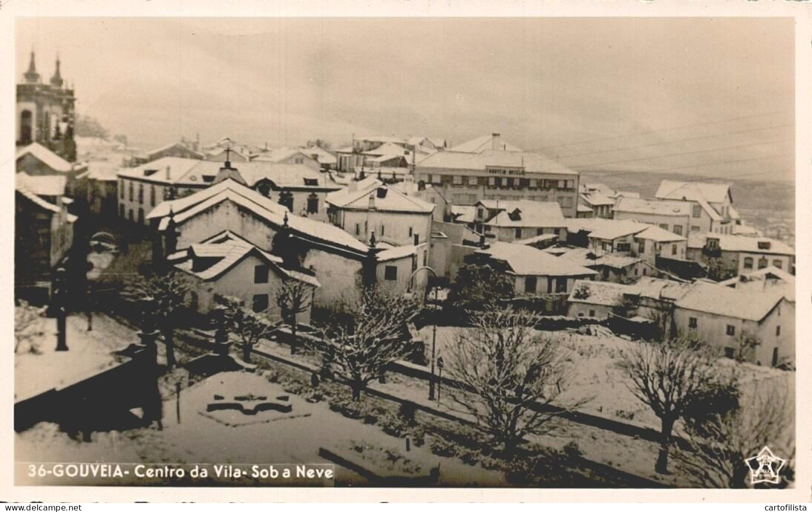 GOUVEIA - Centro Da Vila Sob A Neve  (2 Scans) - Guarda