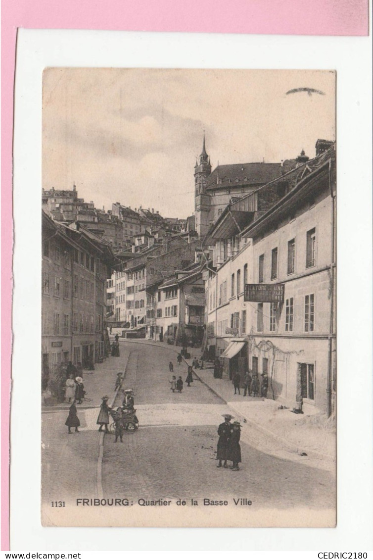 FRIBOURG QUARTIER DE LA BASSE VILLE ANIMEE - Fribourg